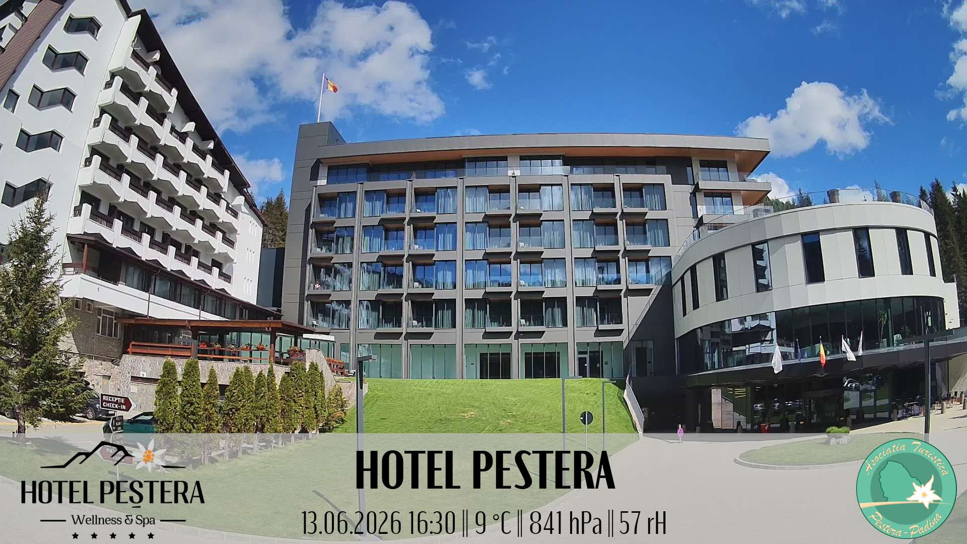 Imagine live Hotel Peștera, Hotel Peștera, Munții Bucegi