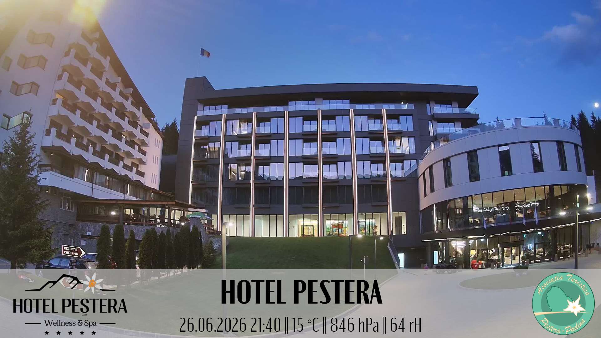 Imagine live Hotel Peștera, Hotel Peștera, Munții Bucegi