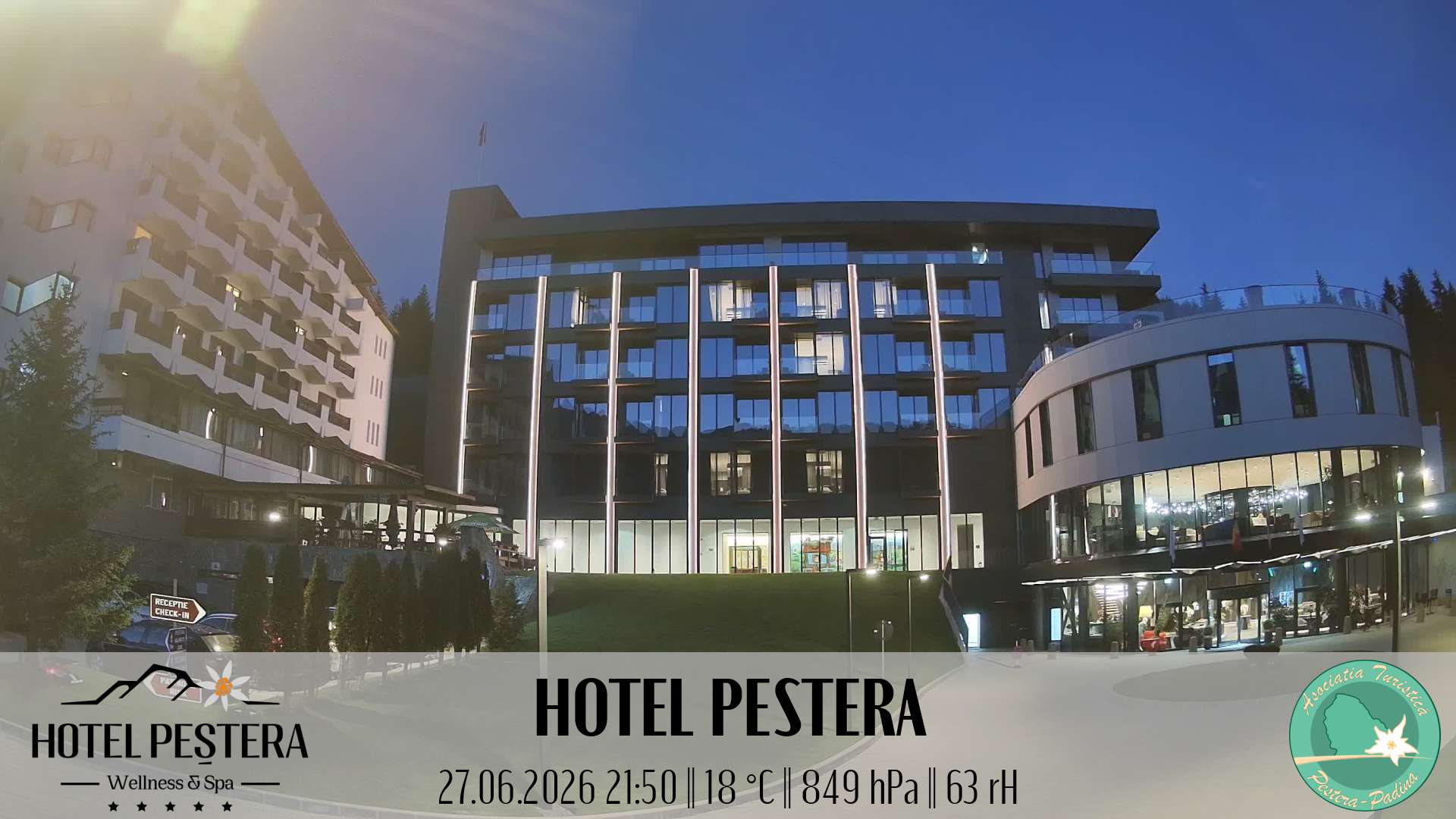 Imagine live Hotel Peștera, Hotel Peștera, Munții Bucegi