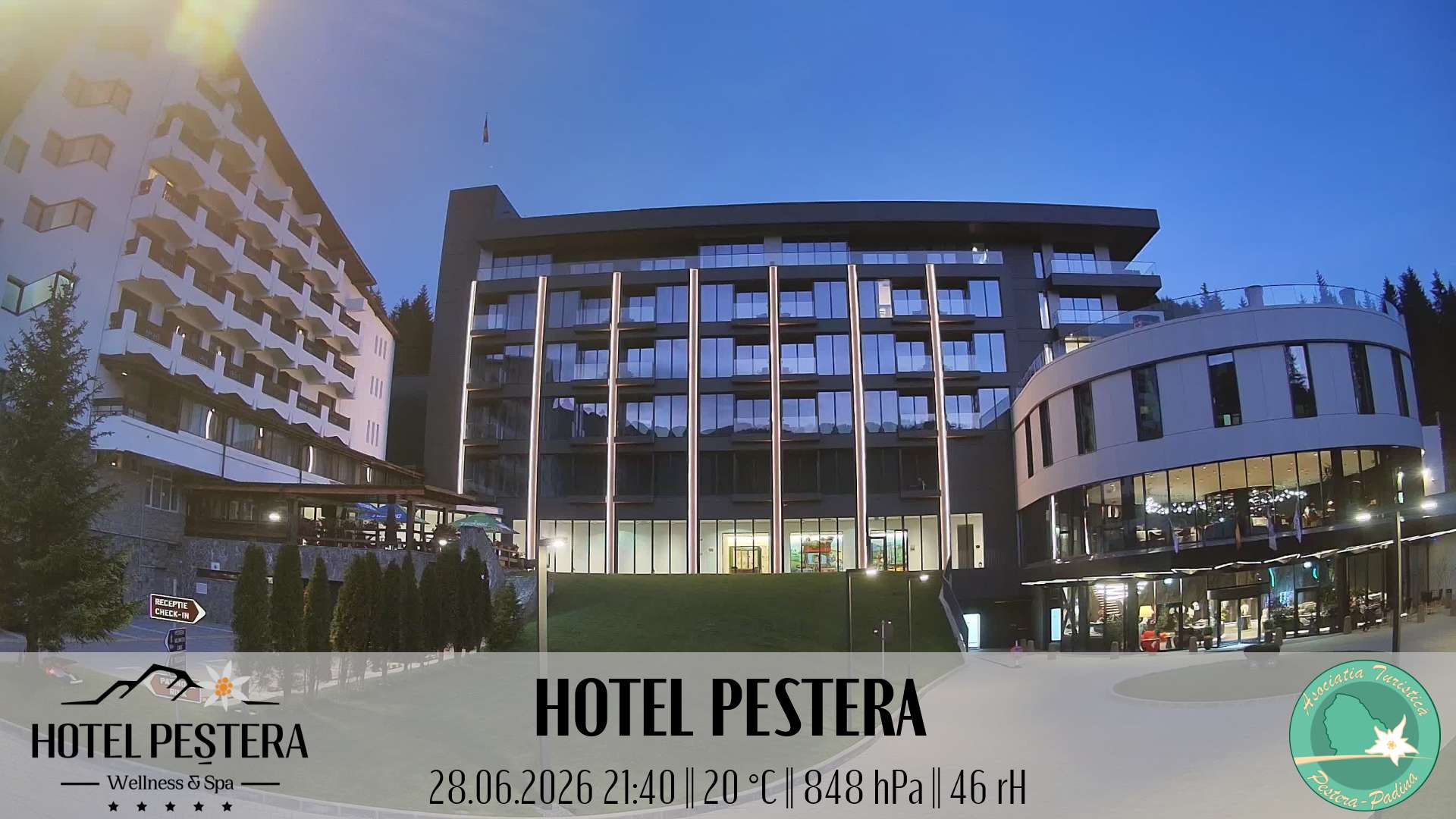 Imagine live Hotel Peștera, Hotel Peștera, Munții Bucegi