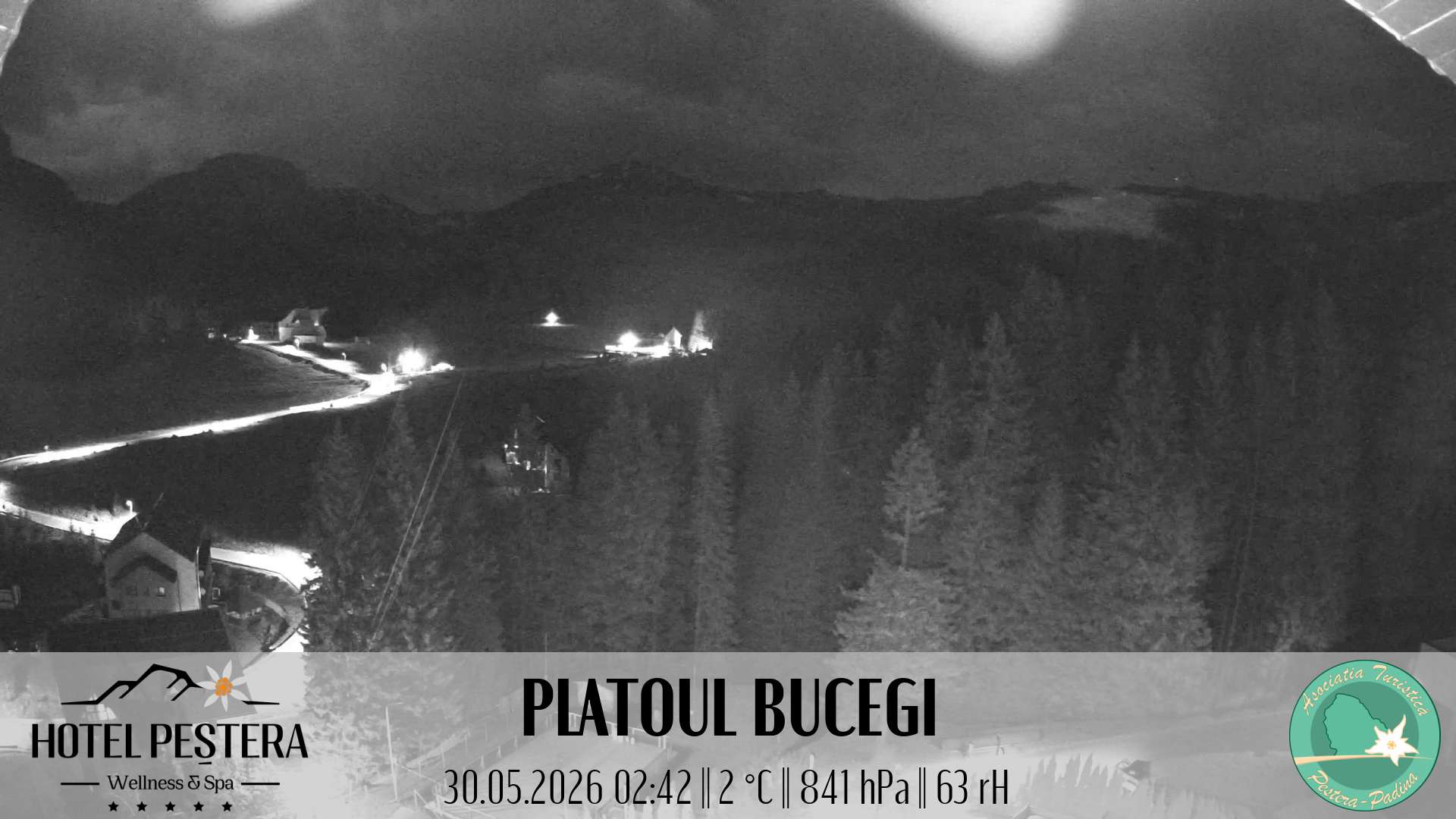Imagine live Camera 3 — Hotel Peștera, Munții Bucegi