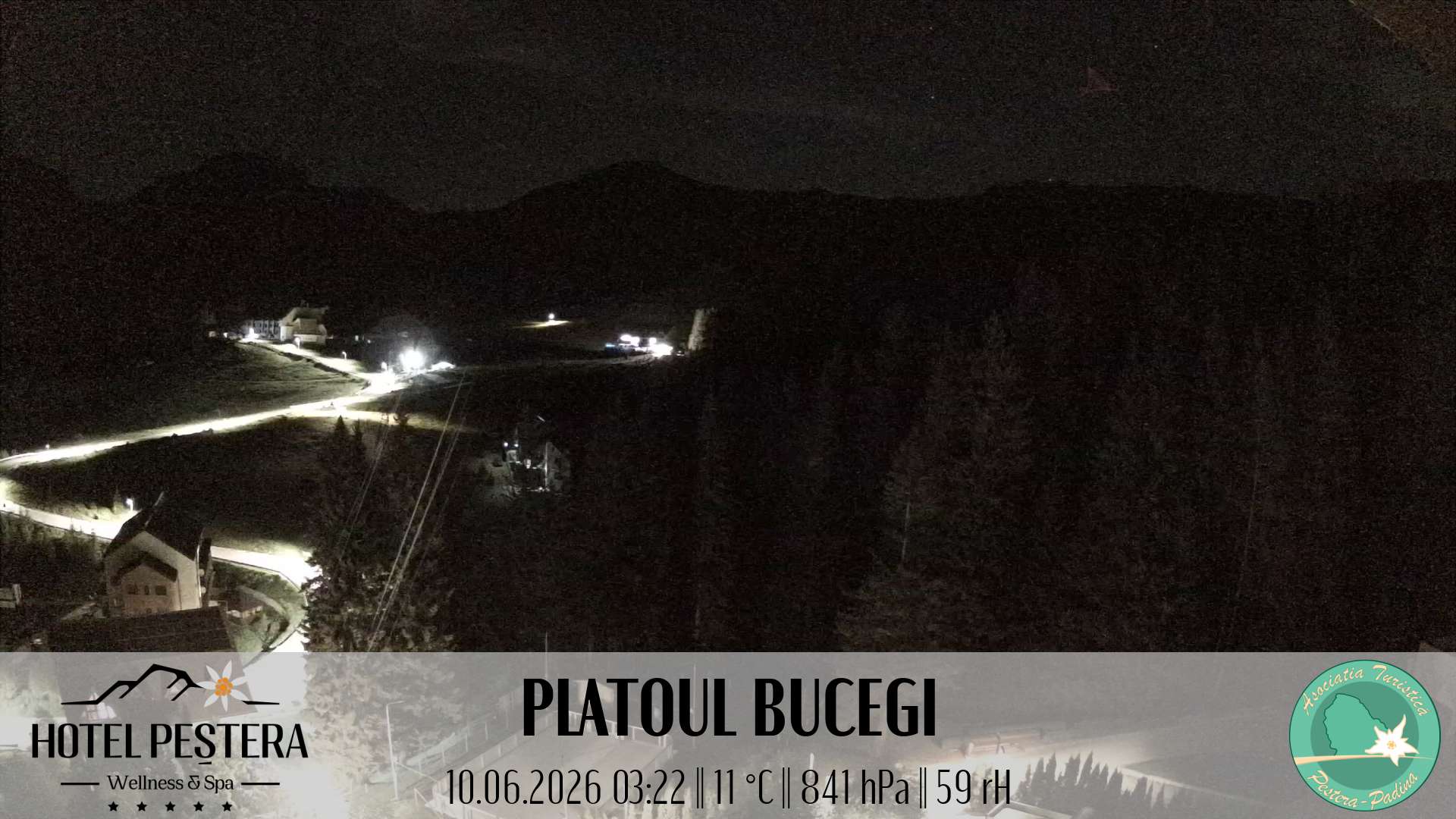 Imagine live Platoul Bucegi, Hotel Peștera, Munții Bucegi
