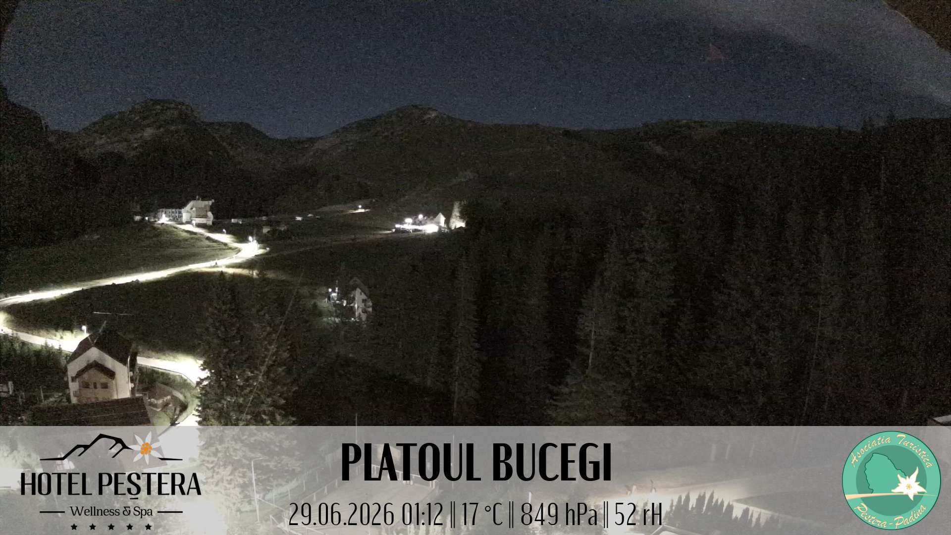 Imagine live Platoul Bucegi, Hotel Peștera, Munții Bucegi