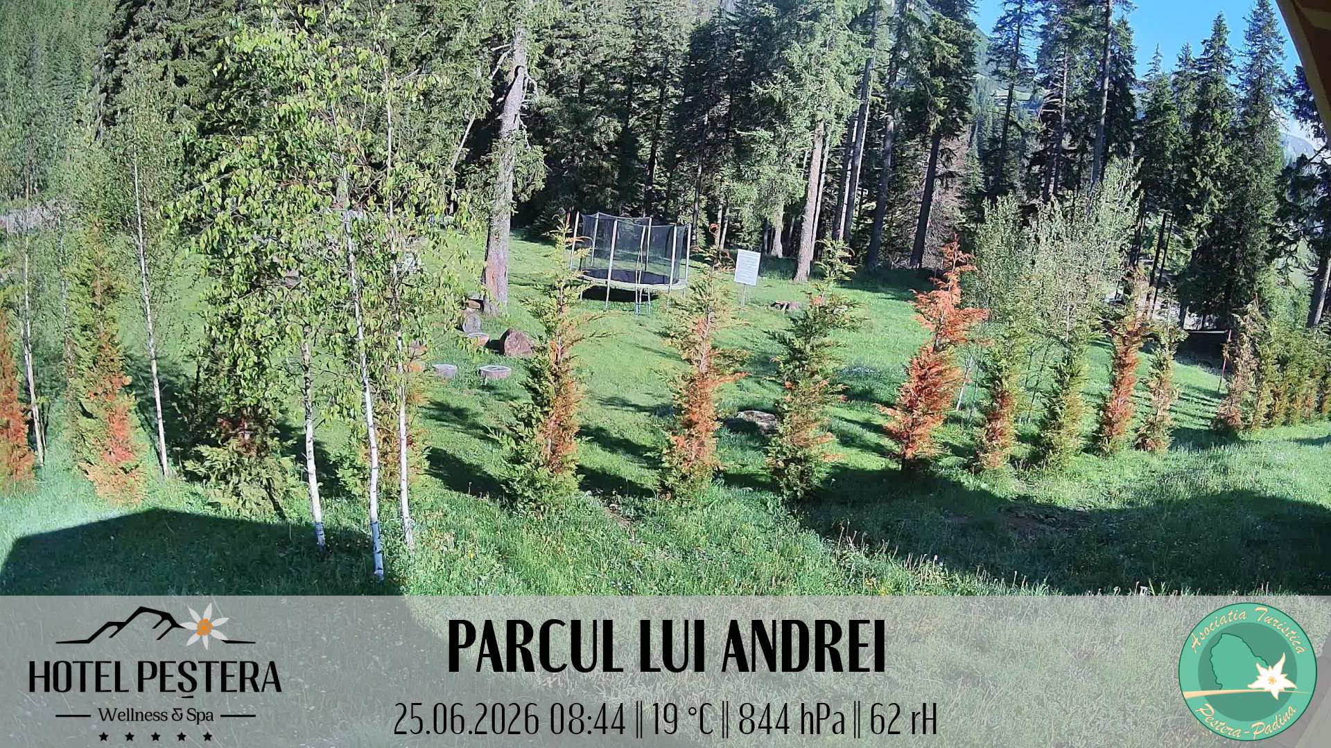 Imagine live Parcul lui Andrei, Hotel Peștera, Munții Bucegi
