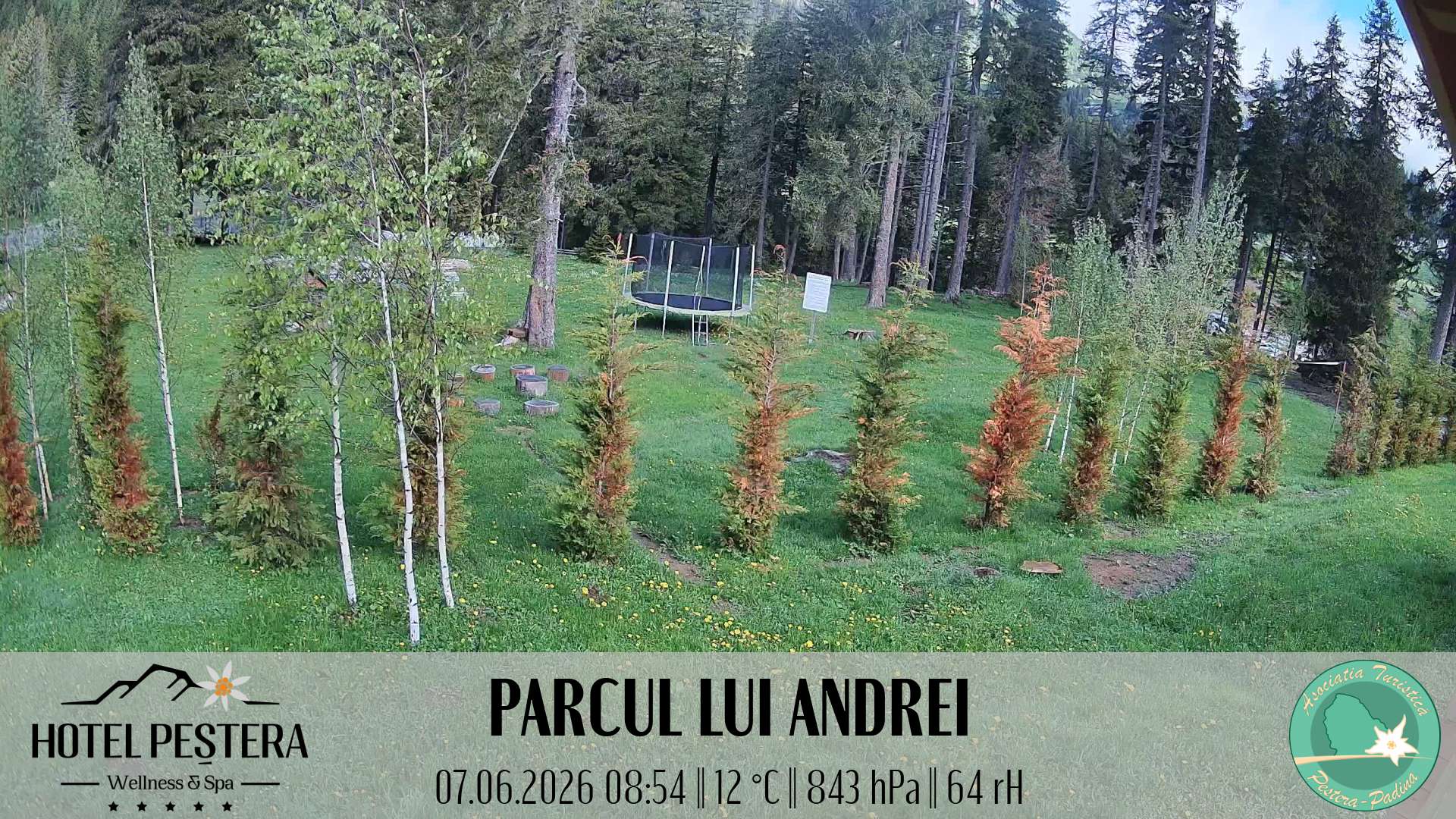 Imagine live Parcul lui Andrei, Hotel Peștera, Munții Bucegi