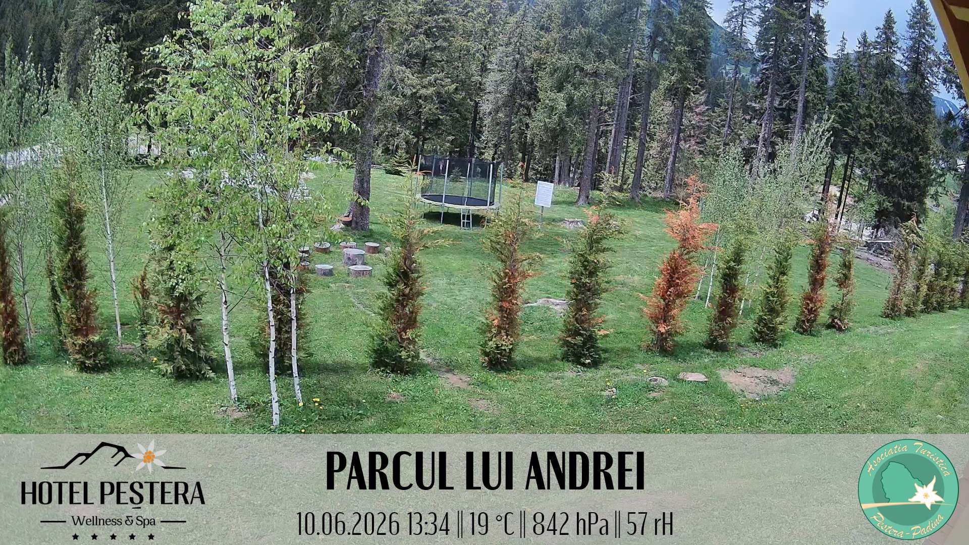 Imagine live Parcul lui Andrei, Hotel Peștera, Munții Bucegi