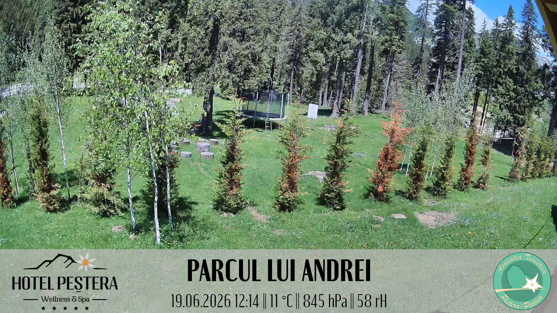 Imagine live Parcul lui Andrei, Hotel Peștera, Munții Bucegi