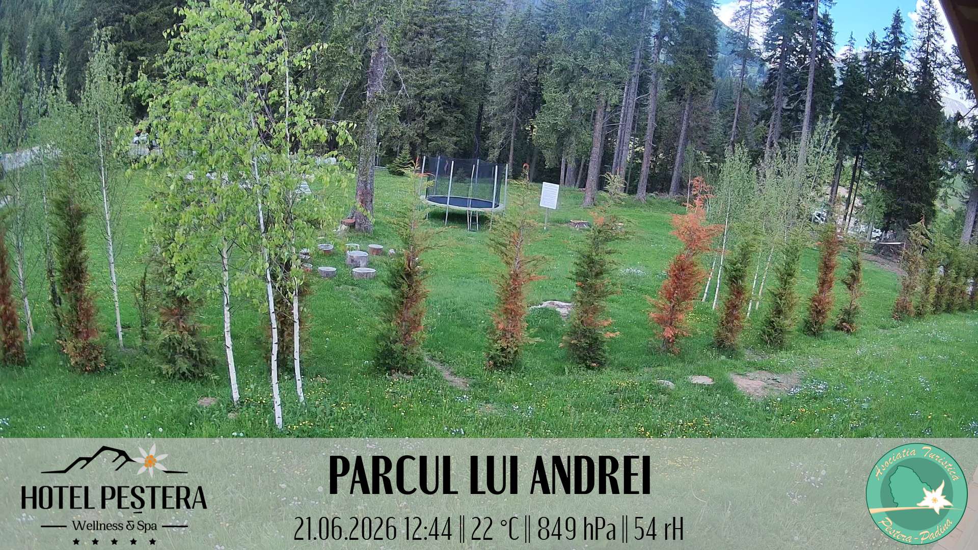 Imagine live Parcul lui Andrei, Hotel Peștera, Munții Bucegi