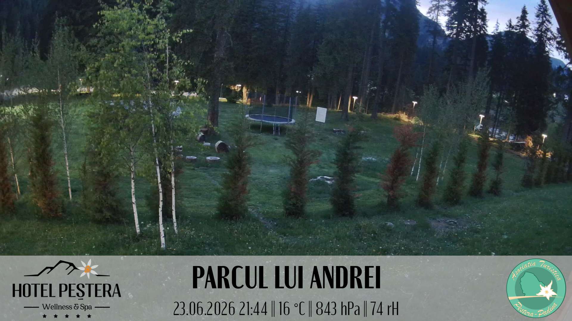 Imagine live Parcul lui Andrei, Hotel Peștera, Munții Bucegi